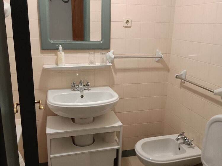 Отель Quinta De Leandres