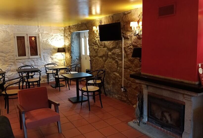 Отель Quinta De Leandres