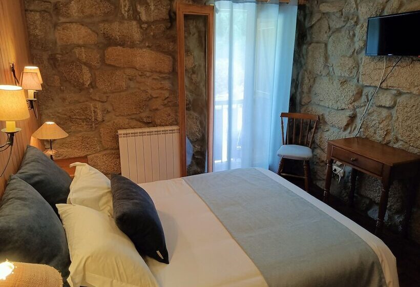 Отель Quinta De Leandres