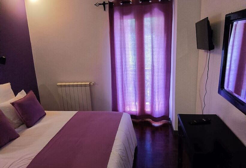 Отель Quinta De Leandres