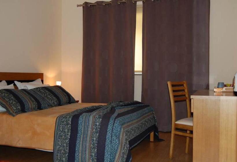 בית מלון כפרי Quinta Dos Caibrais