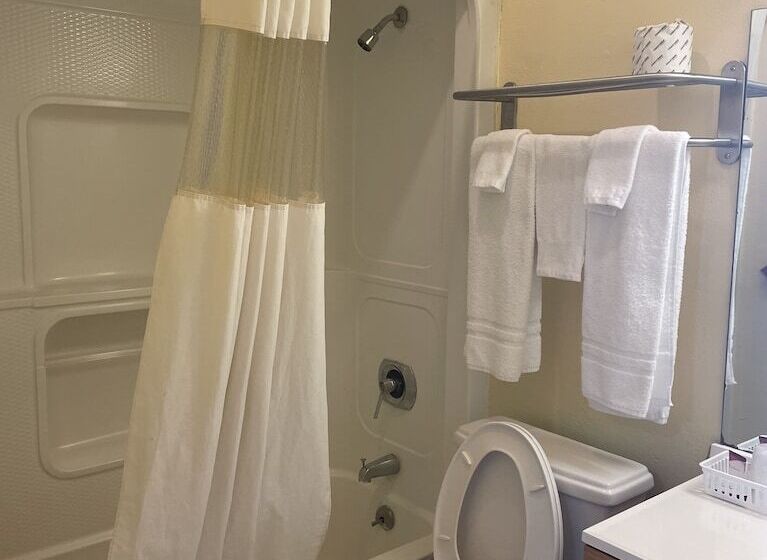 בית מלון כפרי Relax Inn Dilley