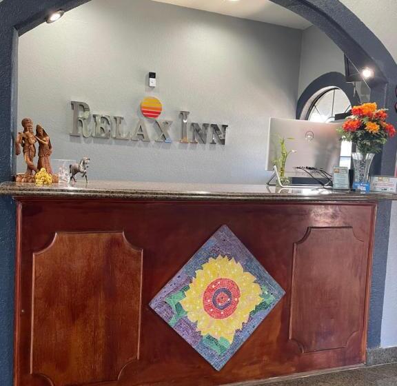 בית מלון כפרי Relax Inn Dilley