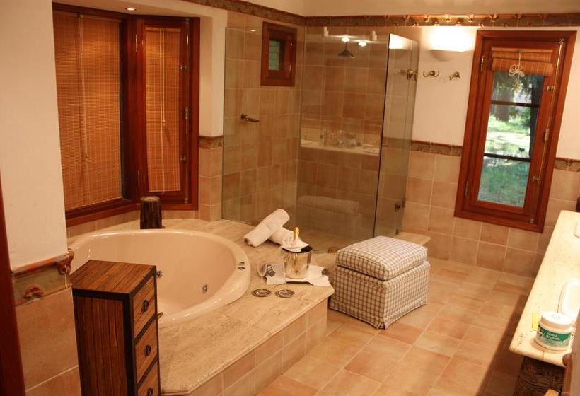 هتل Sagú Resort & Spa