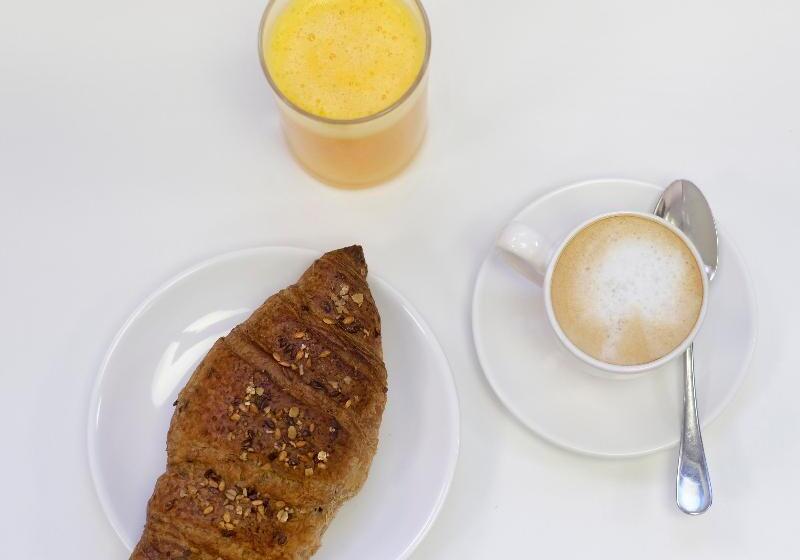 هتل Salamanca Suite Studios