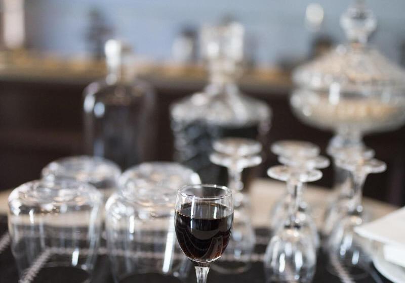 هتل Santiago De Alfama  Boutique