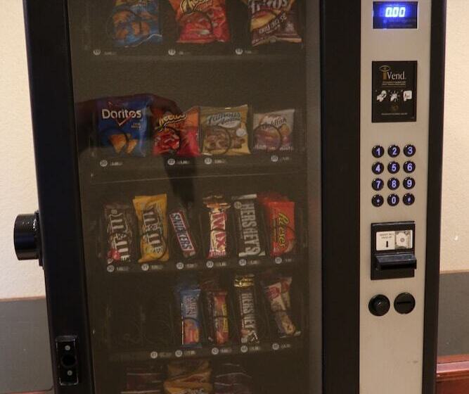 Отель Scottish Inns & Suites White Settlement