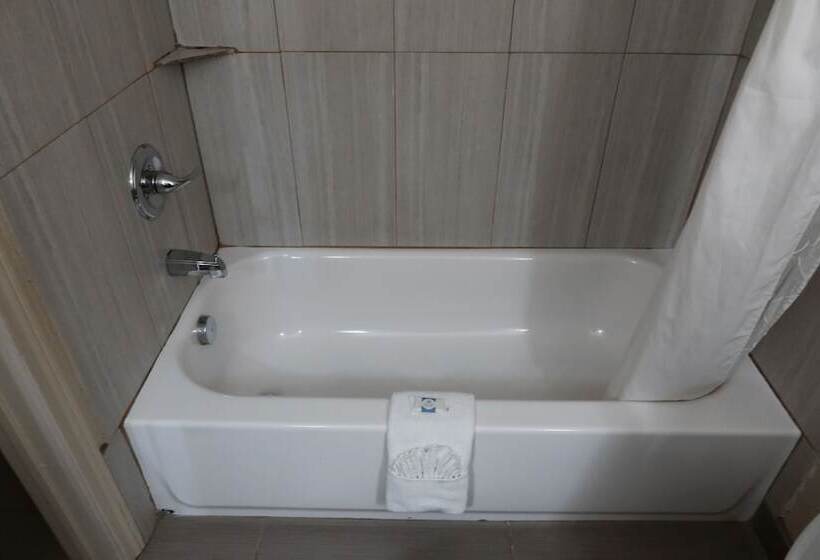 Отель Scottish Inns & Suites White Settlement