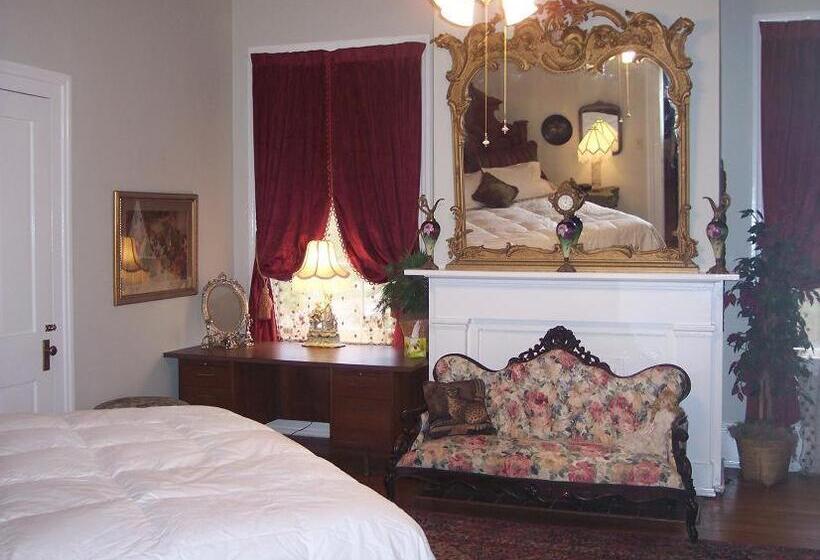 هتل Shadowlawn Bed And Breakfast