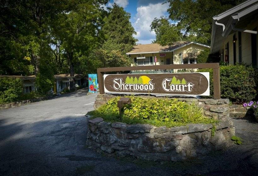 فندق Sherwood Court Cottages & Guest Rooms