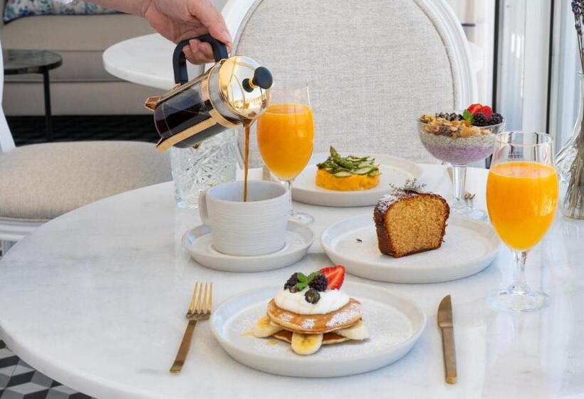 ホテル Lilases Boutique House & Garden