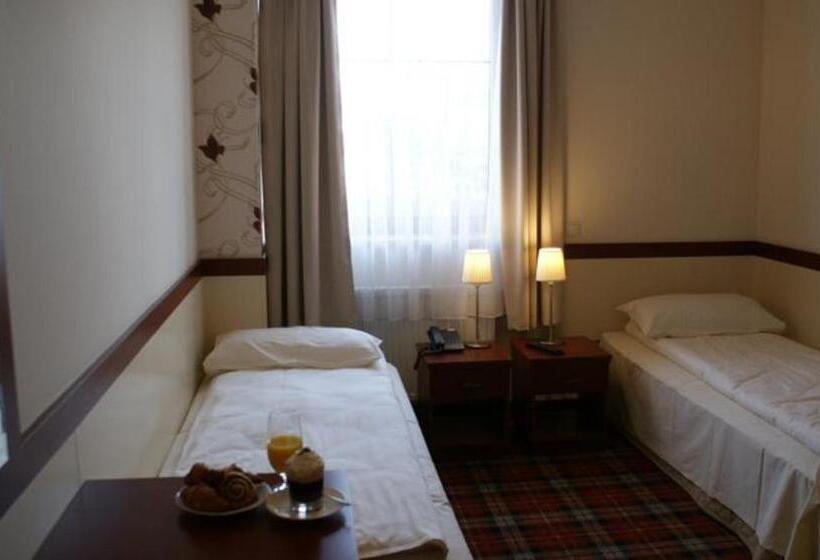 בית מלון כפרי Stara Garbarnia