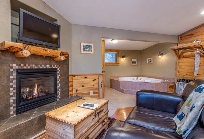 Отель Stonebrook Resort Adult Only