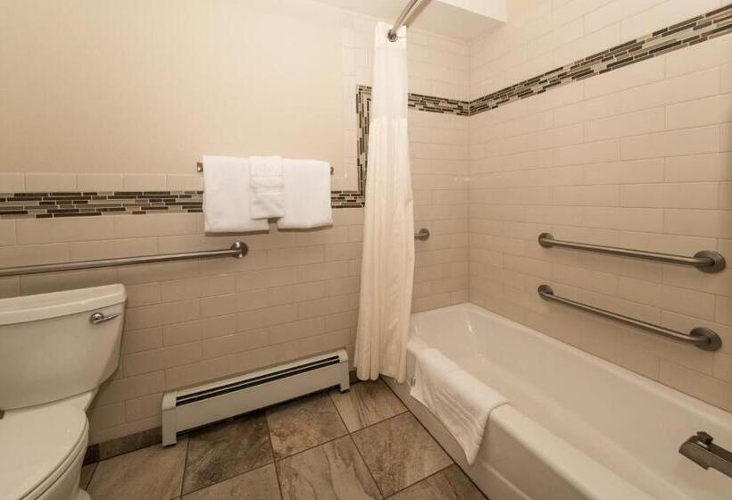 ホテル The Maxwell Inn