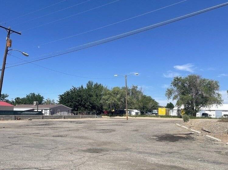 فندق Travelodge By Wyndham Farmington Hwy 64