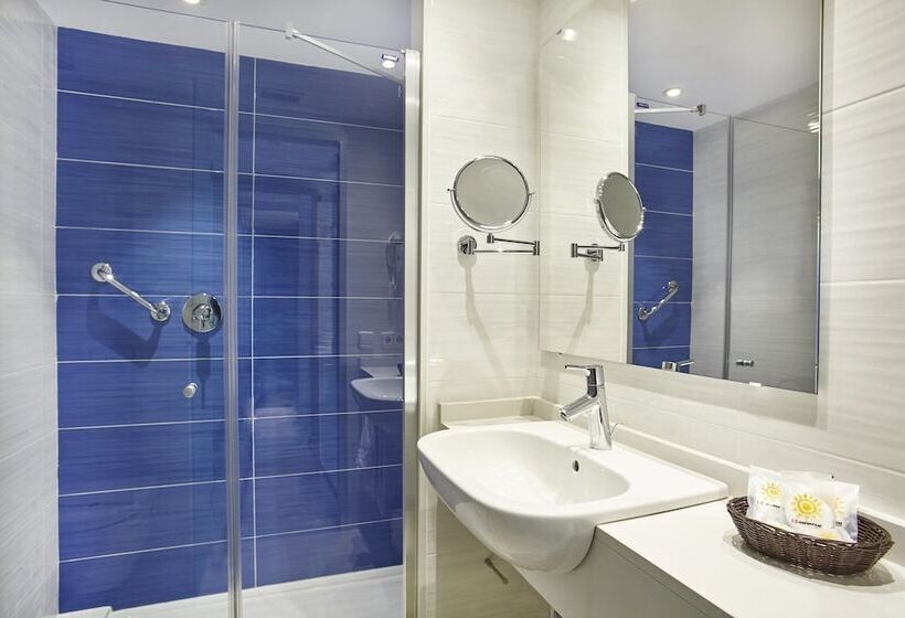 Отель Universal Casa Marquesa