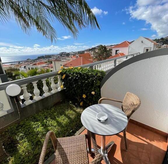 فندق Valhalla Panorama   The Old Residencial Pina