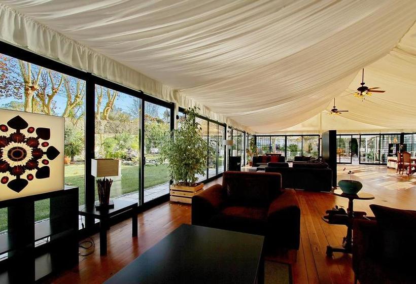 هتل Villa Das Rosas