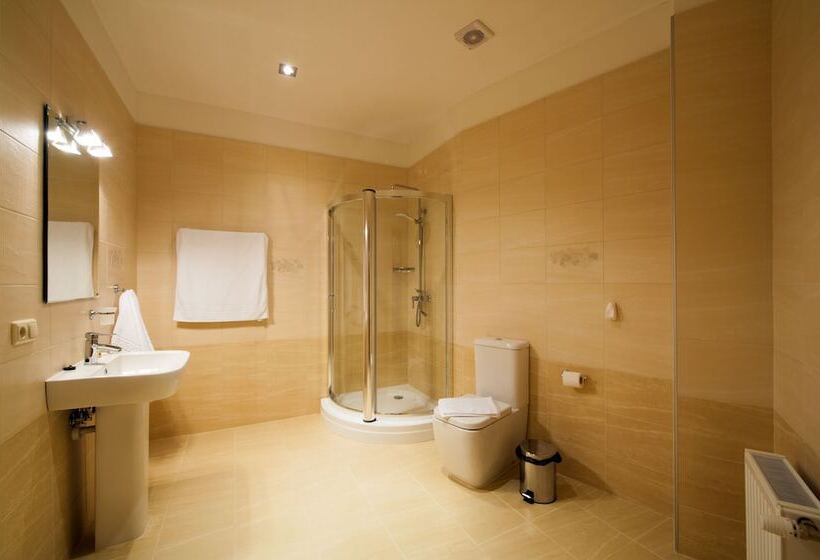 هتل Vorontsov Appartments