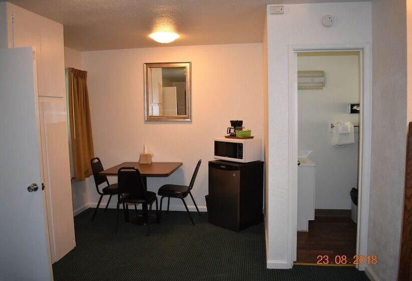 호텔 White Chief Mountain Lodge