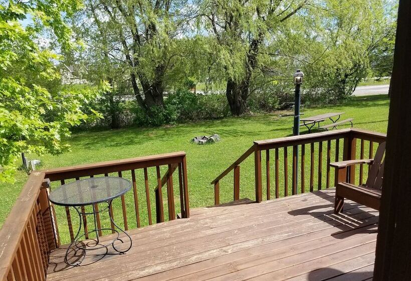 هتل Willard Munger Inn