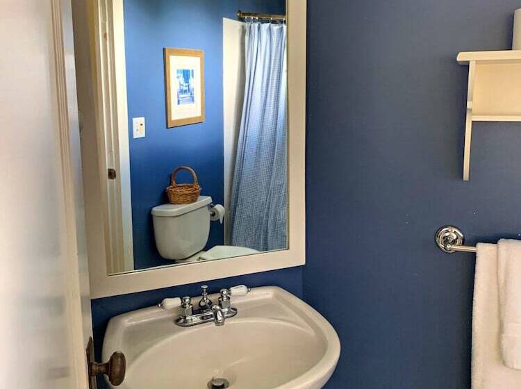 Lovett S Inn And Restaurant