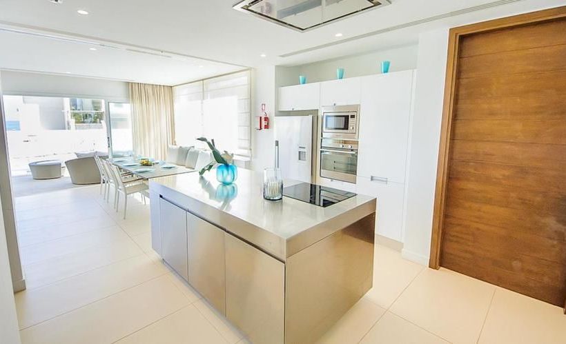 Oceanview Luxury Villa 100