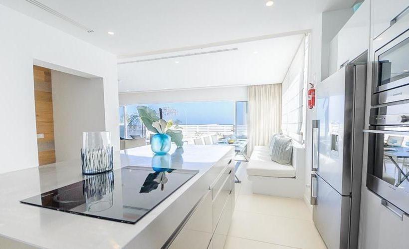 Oceanview Luxury Villa 100