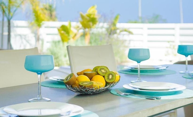 Oceanview Luxury Villa 100