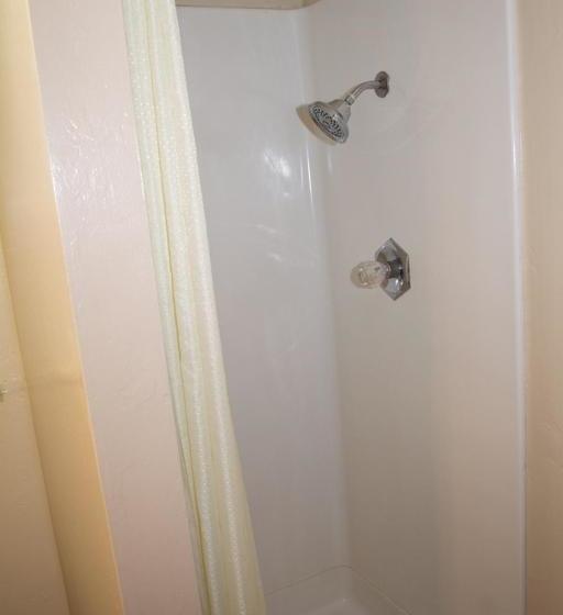 Oregon Motel 8 And Rv Park