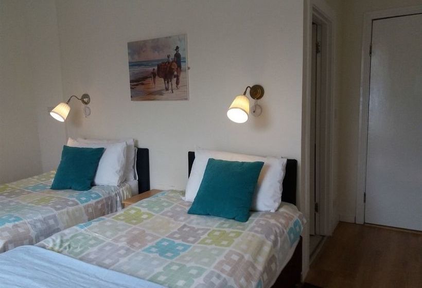 Пансион Halpins Townhouse Bed & Breakfast