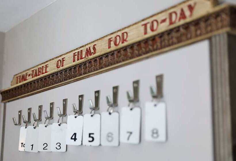 ペンション The Regent, Rye