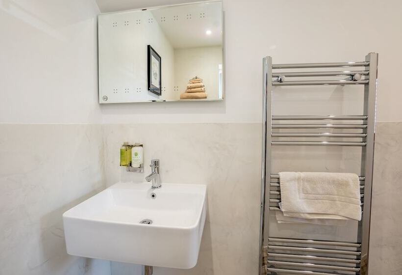 ペンション The Regent, Rye