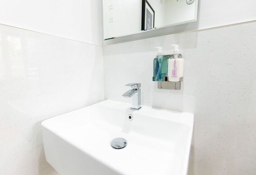 ペンション The Regent, Rye