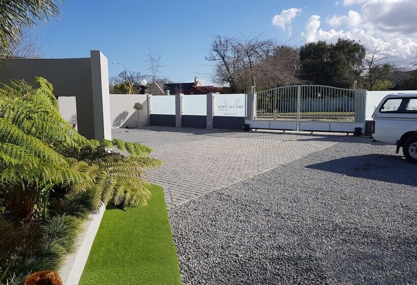 펜션 Two Fat Owls Guesthouse