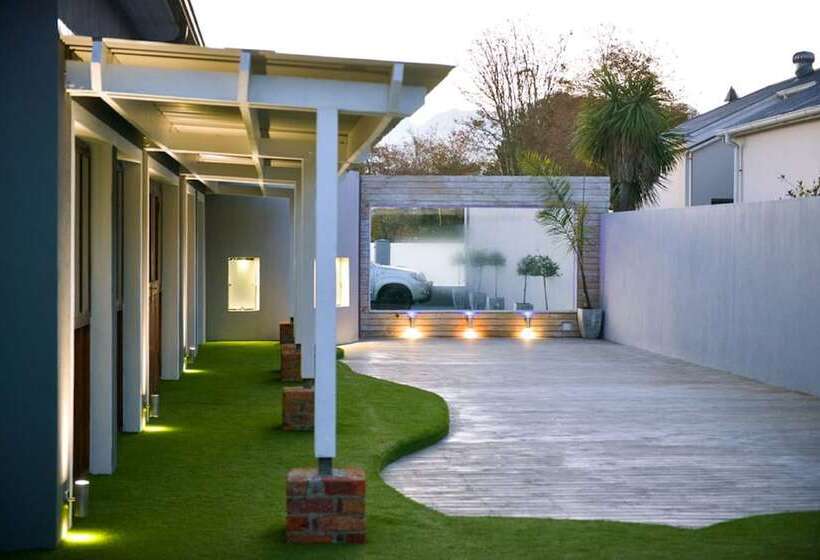 펜션 Two Fat Owls Guesthouse