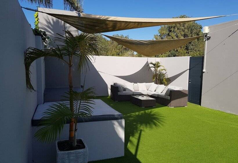 펜션 Two Fat Owls Guesthouse