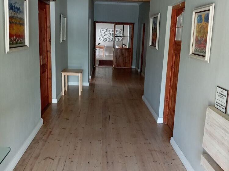 펜션 Two Fat Owls Guesthouse