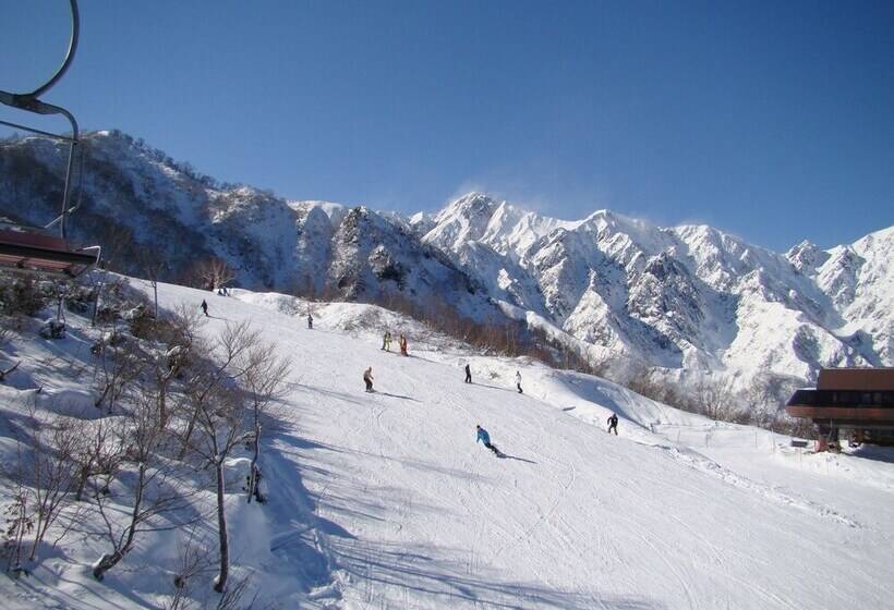 Hakuba Goryu Pension Kurumi