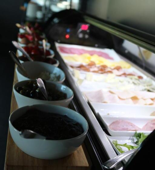 Regatta Hotel Restauracja Spa