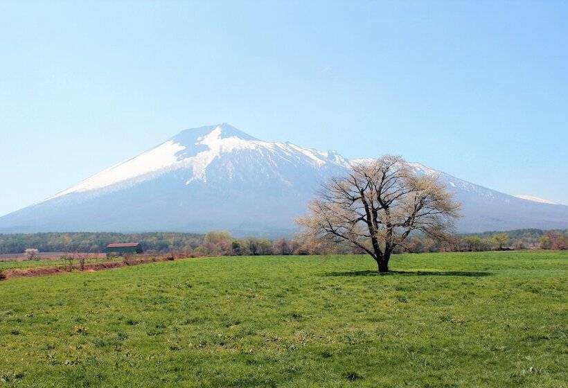 منتجع Hachimantai Mountain Hotel & Spa