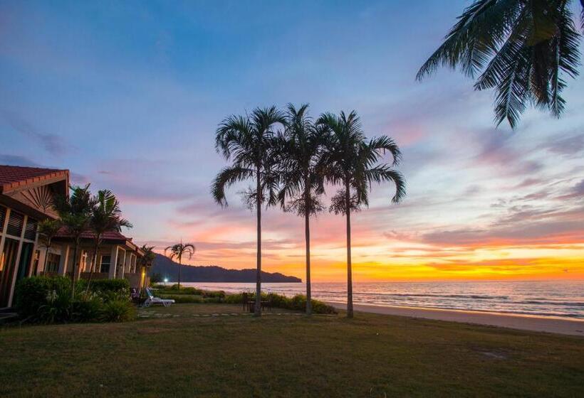 Sabah Beach Villas & Suites