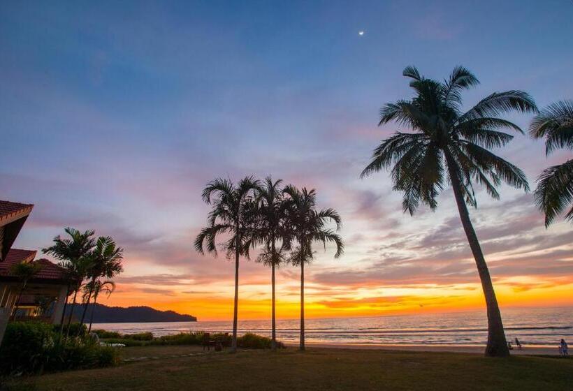 Sabah Beach Villas & Suites