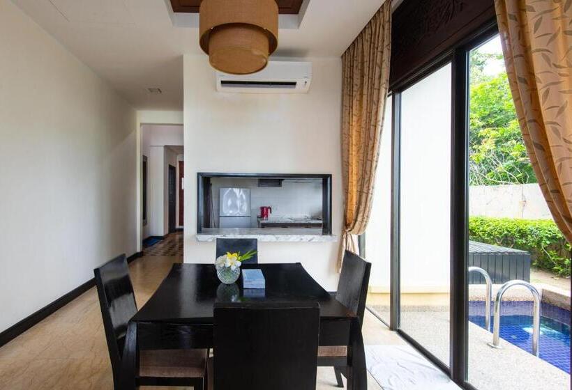 Sabah Beach Villas & Suites