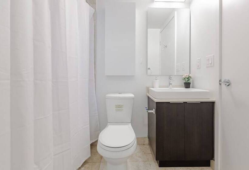 Sterling Suites Financial District