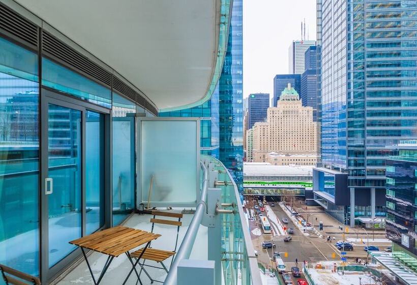 Sterling Suites Financial District