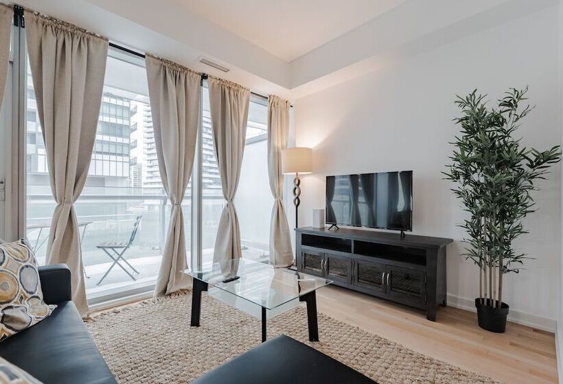 Sterling Suites Financial District