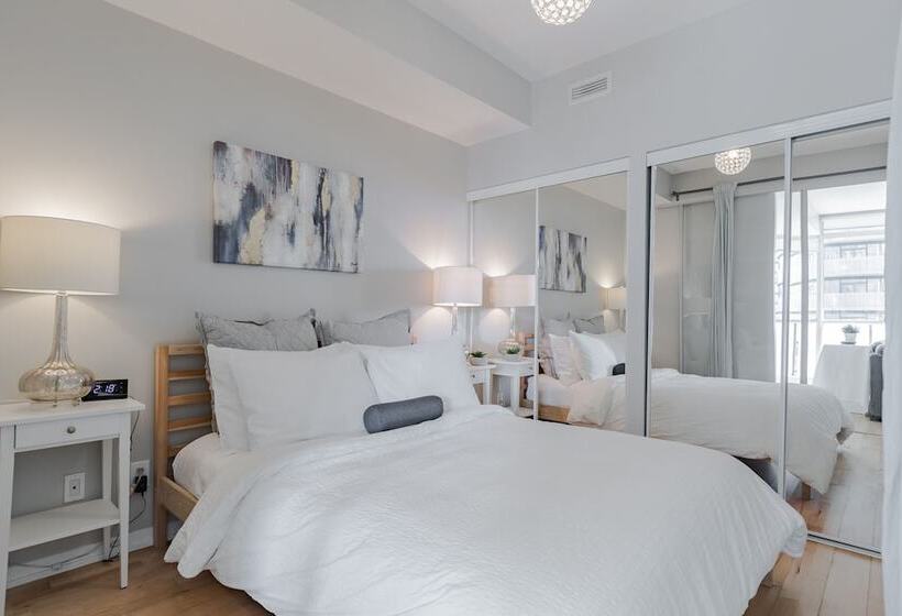 Sterling Suites Financial District