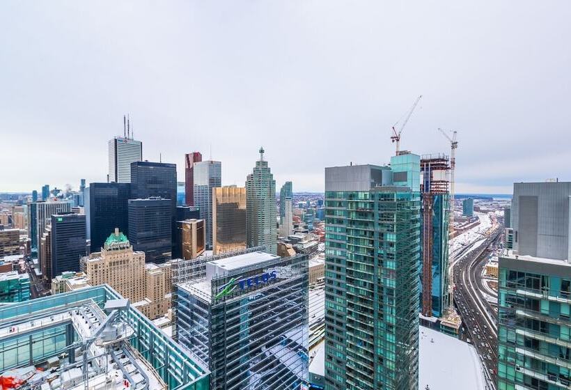 Sterling Suites Financial District