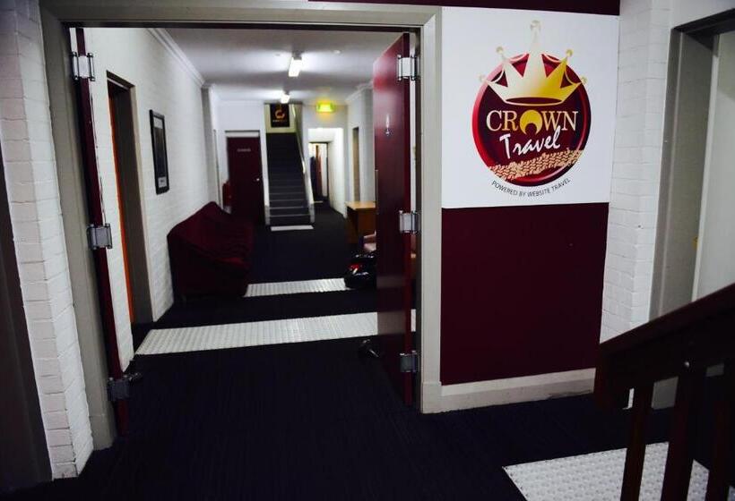 The Emperors Crown Hostel